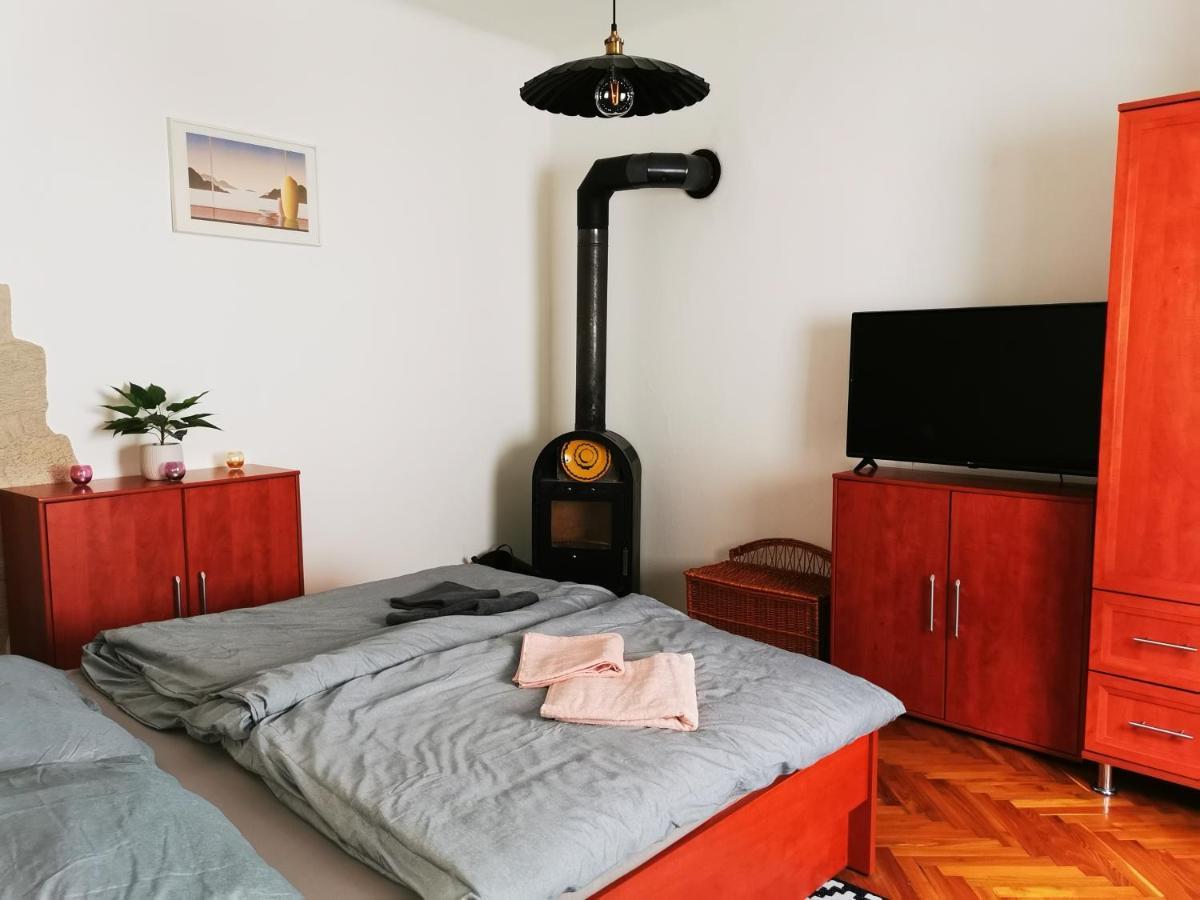 Lehel Apartman Кестхей Екстер'єр фото